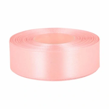 Jasno różowa wstążka satynowa