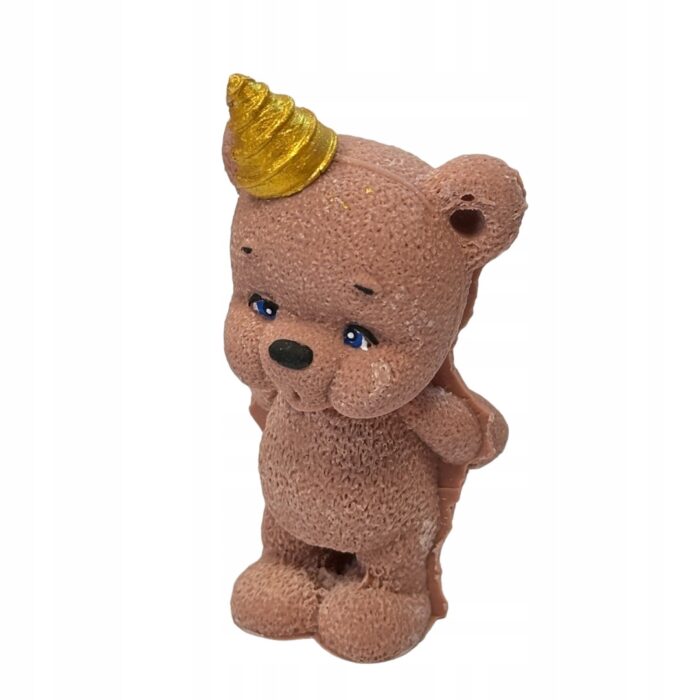 Czekoladowy Miś w czapeczce