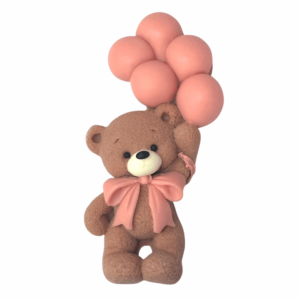 Czekoładowy miś z różowymi kulkami